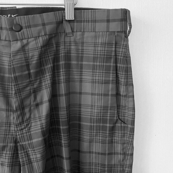 Nike Golf Shorts Men's Size 36 Gray Plaid Flat Front Activewear - Picture 2 of 4